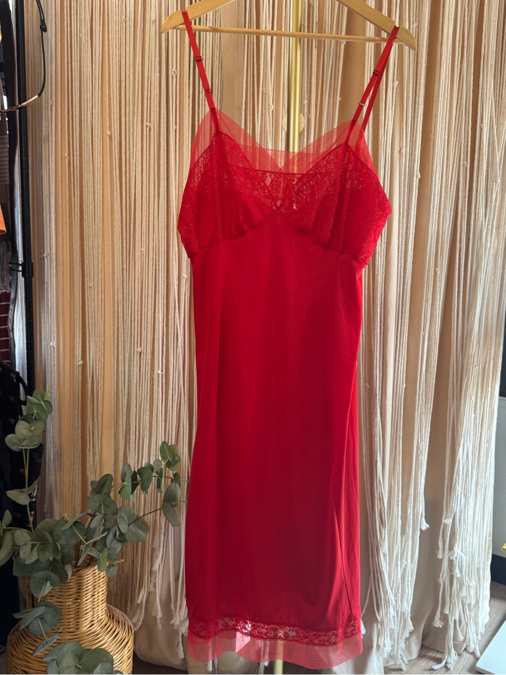 Vtg Van Raalte Red Opaquelon Nylon Full Slip 7908A Lace Size 40 PinUp 1950s - Picture 1 of 16